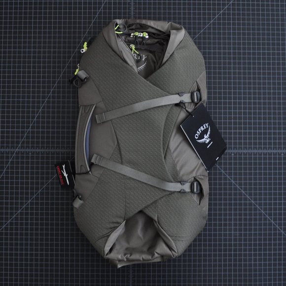 osprey porter 30 castle grey